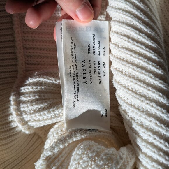 White Knit Zip up sweater - Picture 7 of 7